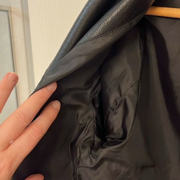 Topshop Black Faux Leather Biker Jacket - Picture 6 of 9